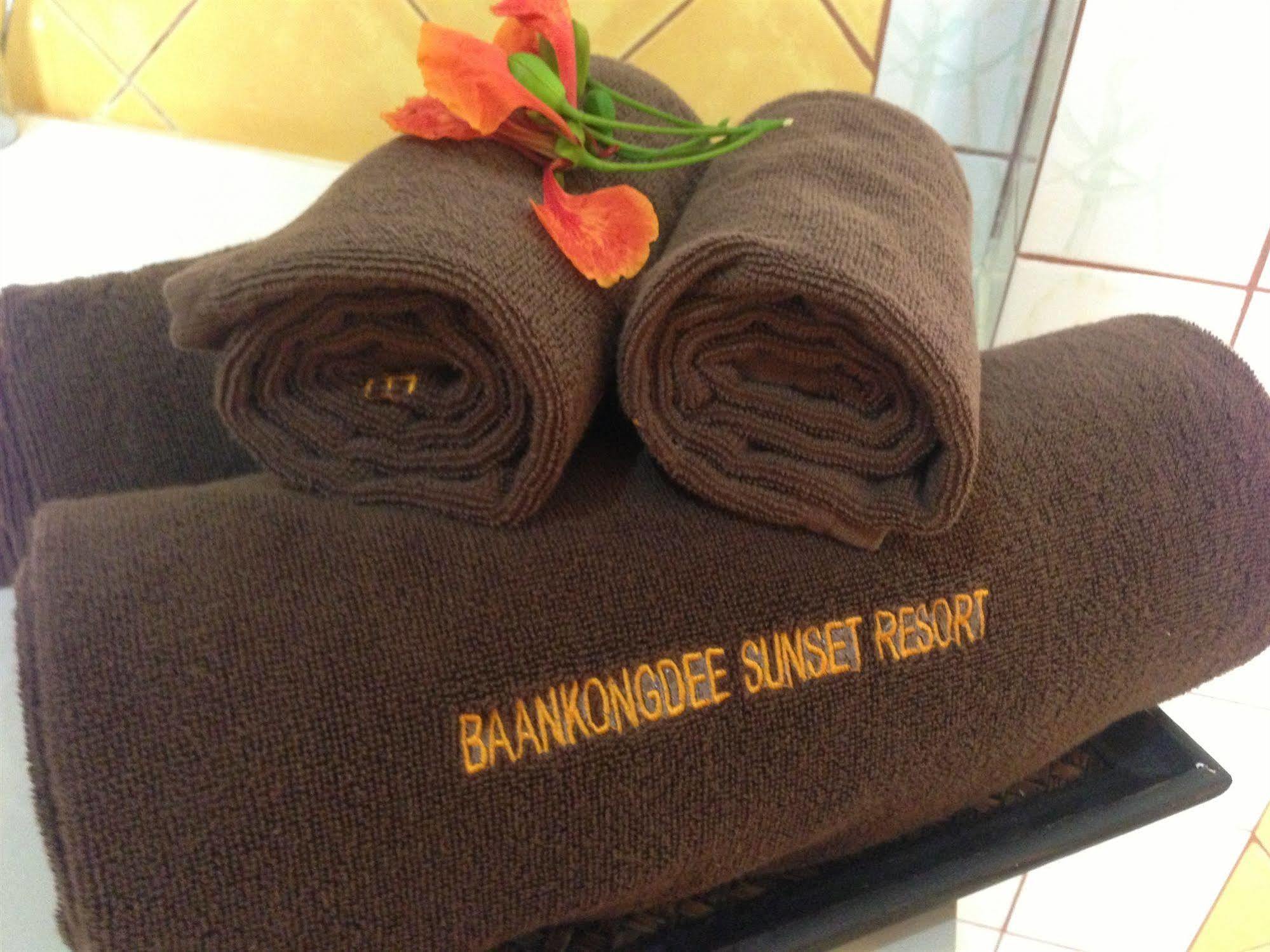 Baan Kongdee Sunset Resort Kata Exteriör bild